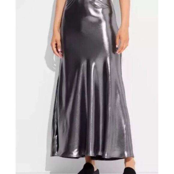 Women's Metallic Trumpet Maxi Skirt - Wild Fable Silver Size XXS NWT - Picture 2 of 3